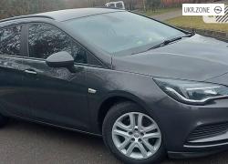 Универсал 5 дверей Opel Astra 2016 в Ровно
