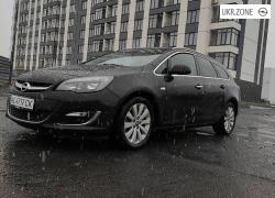 Универсал 5 дверей Opel Astra 2012 в Луцке