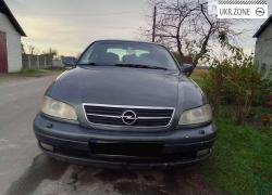 Седан Opel Omega II (B) Рестайлинг 2002 в Рожище