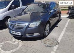 Универсал 5 дверей Opel Insignia I 2010 в Киеве