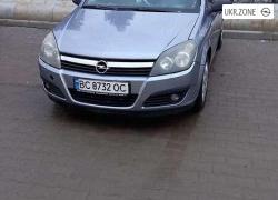 Opel Astra 2004 в Новояворовске