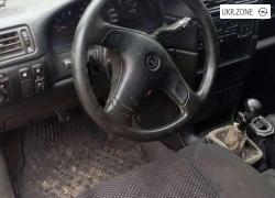 Седан Opel Vectra I (A) 1994 в Монастыриске