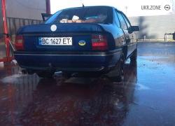Седан Opel Vectra I (A) 1993 у Демидівці