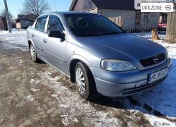 Седан Opel Astra 2008 в Днепре