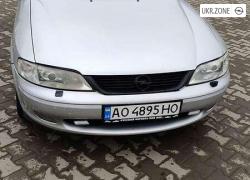 Универсал 5 дверей Opel Vectra II (B) Рестайлинг 2000 в Сваляве
