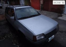 Opel Kadett 1988 в Киеве