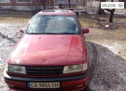 Седан Opel Vectra I (A) 1990 в Прилуках