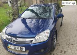 Універсал 5 дверей Opel Astra 2010 у Косові