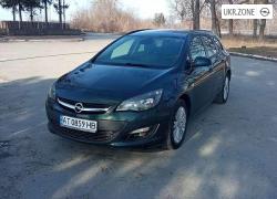 Универсал 5 дверей Opel Astra 2015 в Житомире
