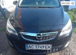 Хэтчбек 5 дверей Opel Astra IV (J) 2011 в Луцке