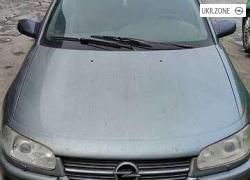 Седан Opel Omega 1994 в Чугуеве