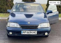 Седан Opel Omega I (A) 1990 в Чопе