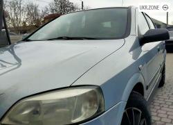 Седан Opel Astra II (G) 2004 у Івано-Франківську