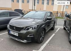 Внедорожник 5 дверей Peugeot 3008 II 2017 в Львове