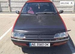 Седан Peugeot 405 I 1987 в Кривом Роге
