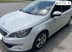 Хэтчбек 5 дверей Peugeot 308 2017 в Киеве