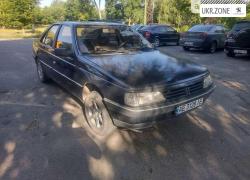 Седан Peugeot 405 I 1988 у Павлограді