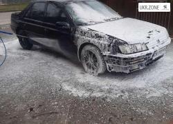 Седан Peugeot 605 I 1994 в Нетешине