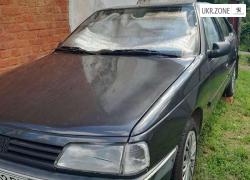 Седан Peugeot 405 I 1989 в Коростене