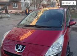 Компактвэн Peugeot 5008 I 2011 в Калуше