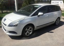 Компактвэн Peugeot 5008 I 2011 в Тернополе