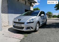 Peugeot 5008 2013 в Запорожье