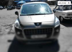 Внедорожник 5 дверей Peugeot 3008 2013 в Днепре