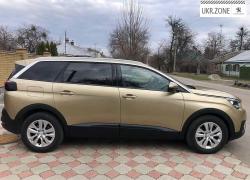 Внедорожник 5 дверей Peugeot 5008 II 2017 в Полтаве