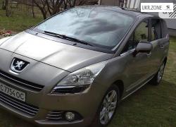 Компактвэн Peugeot 5008 I 2010 в Яворове