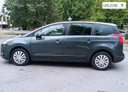 Компактвэн Peugeot 5008 I 2010 в Виннице