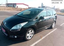 Компактвен Peugeot 5008 I 2012 у Києві