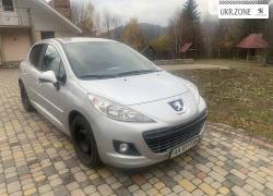 Peugeot 207 2011 в Межгорье
