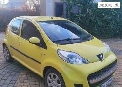 Peugeot 107 2011 у Южному