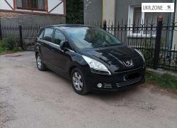 Компактвэн Peugeot 5008 I 2010 в Умане