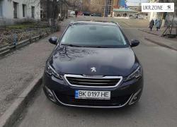 Универсал 5 дверей Peugeot 308 2015 в Киеве