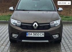 Хэтчбек 5 дверей Renault Sandero II Рестайлинг 2019 в Голованевске