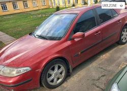 Ліфтбек Renault Laguna II 2003 у Городні