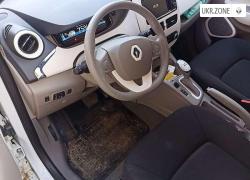 Хэтчбек 5 дверей Renault ZOE I 2016 в Великом Березном