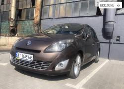 Компактвэн Renault Scenic III 2010 в Ивано-Франковске