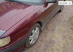 Хэтчбек 5 дверей Renault Safrane I 1994 в Ичне