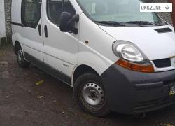 Минивэн Renault Trafic II 2005 в Татарбунарах