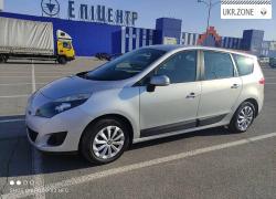 Компактвэн Renault Scenic III 2010 в Каменец-Подольском