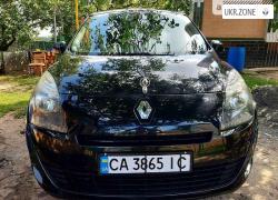 Компактвен Renault Scenic III 2010 у Ватутіне