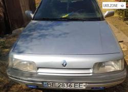 Універсал 5 дверей Renault 21 I 1993 у Снігурівці
