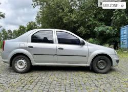 Седан Renault Logan I Рестайлинг 2011 в Киеве