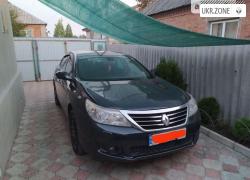 Седан Renault Latitude I 2011 в Славянске
