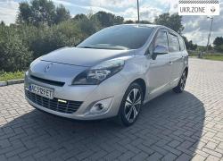 Компактвен Renault Scenic III 2011 у Локачах