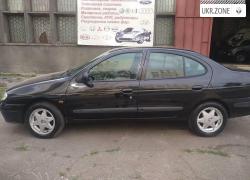 Седан Renault Megane 2003 у Києві