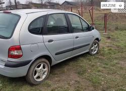 Компактвэн Renault Scenic I Рестайлинг 2002 в Новояворовске