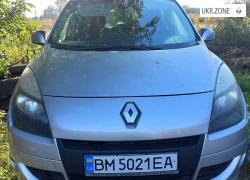 Компактвен Renault Scenic III 2011 у Ромнах